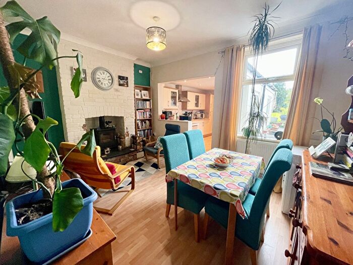 3 Bedroom End Of Terrace House For Sale In Newport Road, Caldicot, Mon., NP26