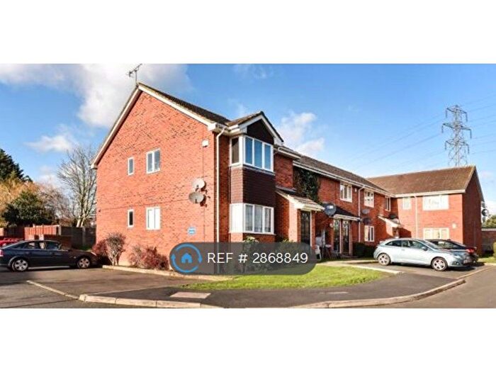 1 Bedroom Maisonette To Rent In Whitehaven, Slough, SL1