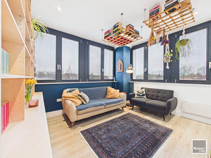 2 Bedroom Apartment For Sale In Sentinel House, Surrey Street, Norwich, NR1