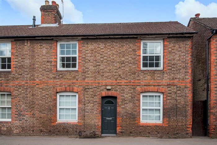 2 Bedroom Semi-Detached House To Rent In Walnut Tree Close, Guildford, GU1