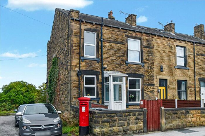 1 Bedroom End Of Terrace House For Sale In Scotchman Lane, Morley, Leeds, West Yorkshire, LS27
