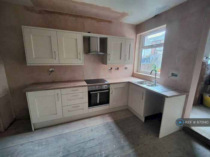 3 Bedroom Terraced House To Rent In Hammerton Road, Sheffield, S6