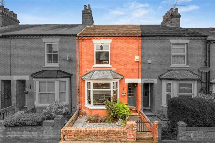 3 Bedroom Terraced House For Sale In Cambridge Street, Wolverton, Milton Keynes, MK12