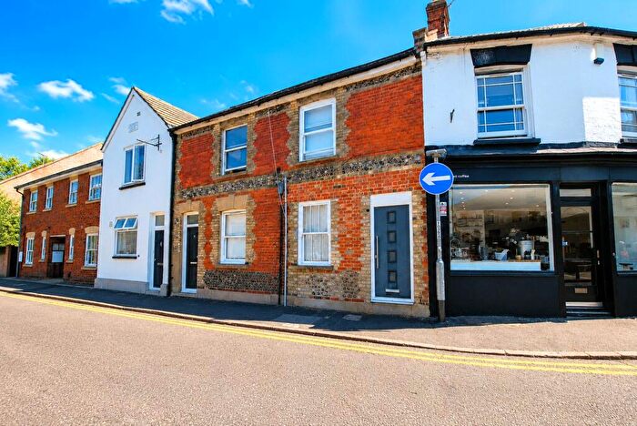 1 Bedroom Apartment To Rent In Haydon Place, Guildford, Surrey, GU1