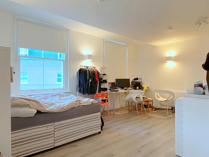 Studio To Rent In Buckingham Place, Brighton, BN1