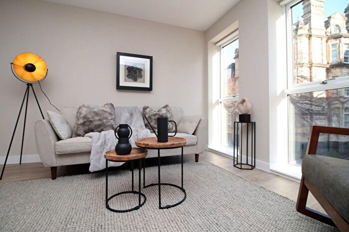 2 Bedroom Flat To Rent In Butetown, CF10