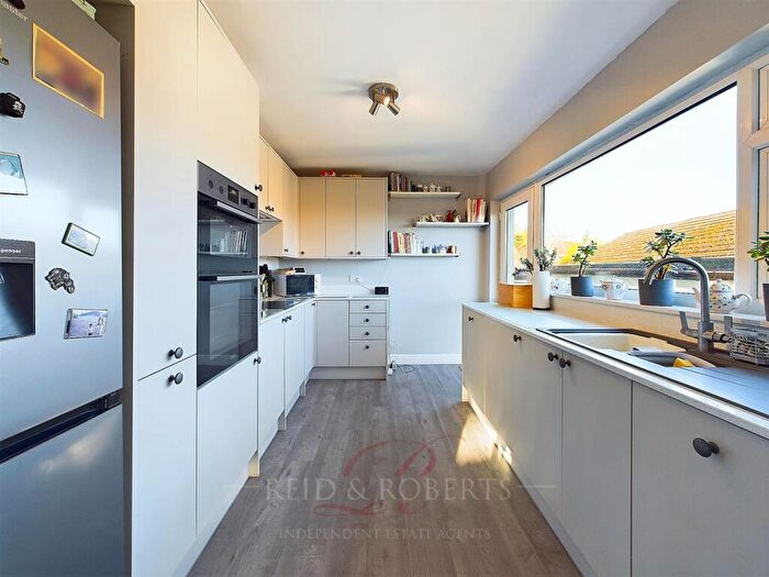 2 Bedroom Detached Bungalow For Sale In Beechwood Close, Mold, CH7
