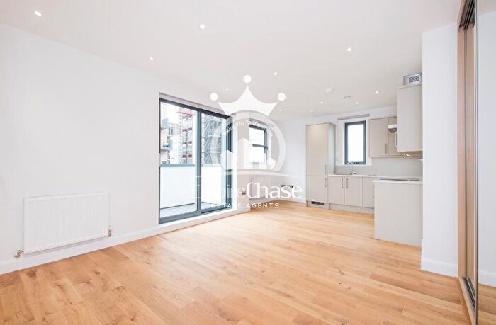 Studio To Rent In St. Johns Road, Harrow, Middlesex, HA1