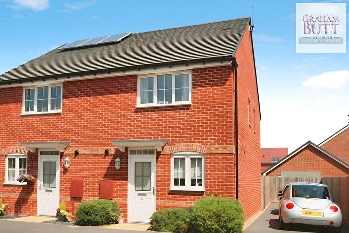 2 Bedroom End Of Terrace House To Rent In Baker Way, Angmering, Littlehampton, BN16