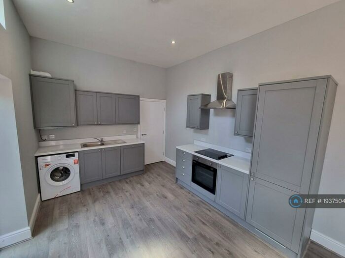 2 Bedroom Flat To Rent In Grange Road, Darlington, DL1