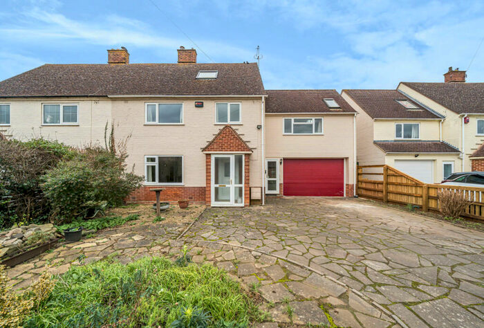 4 Bedroom Semi-Detached House For Sale In The Orchards, Uckington, Cheltenham, Gloucestershire, GL51