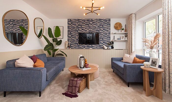 4 Bedroom Mews For Sale In School Street, Radcliffe, Manchester, Greater Manchester, M26