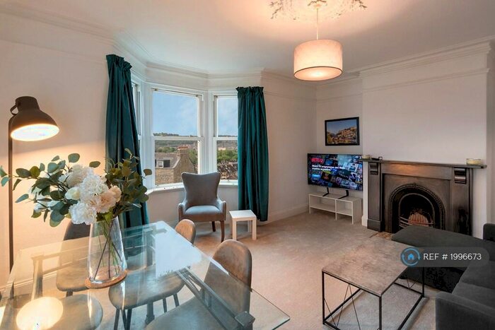 3 Bedroom Terraced House To Rent In Chilton Road, Bath, BA1