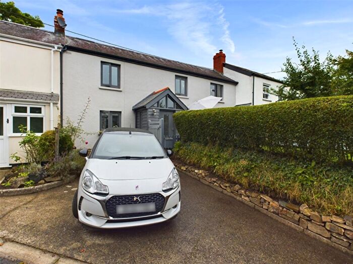 2 Bedroom Terraced House For Sale In Shebbear, Beaworthy, EX21