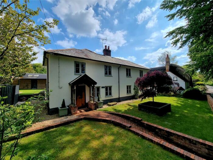 3 Bedroom Detached House For Sale In Village Street, Thruxton, Andover, Hampshire, SP11