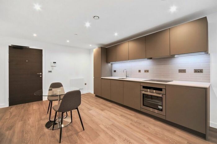 1 Bedroom Flat To Rent In Lionel Street, Birmingham, B3