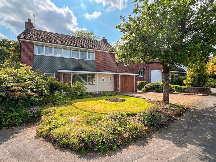 3 Bedroom Property For Sale In Spinney Close, Endon, Staffordshire Moorlands, ST9