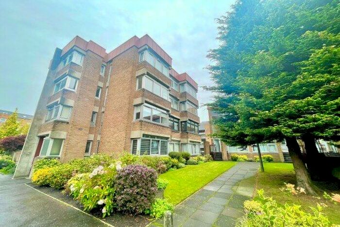 1 Bedroom Flat To Rent In Lethington Avenue, Glasgow, G41