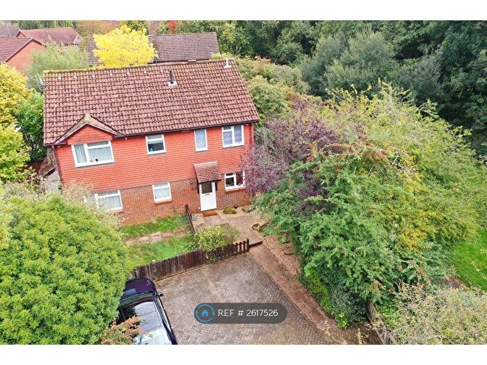 2 Bedroom Semi-Detached House To Rent In Shannon Way, Chandler's Ford, Eastleigh, SO53