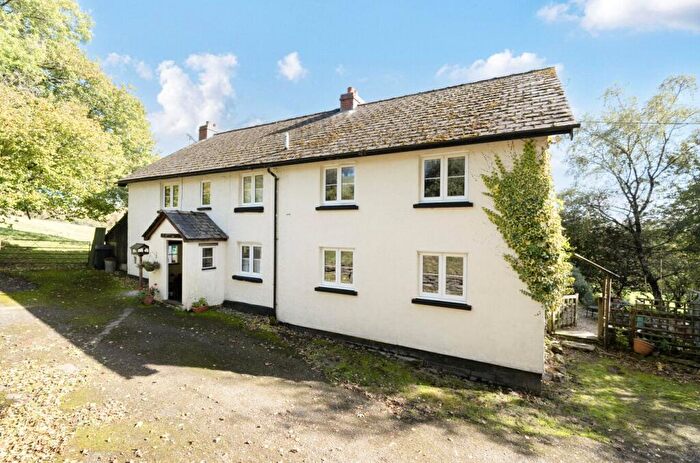 6 Bedroom Detached House For Sale In Rhayader, Powys, LD6