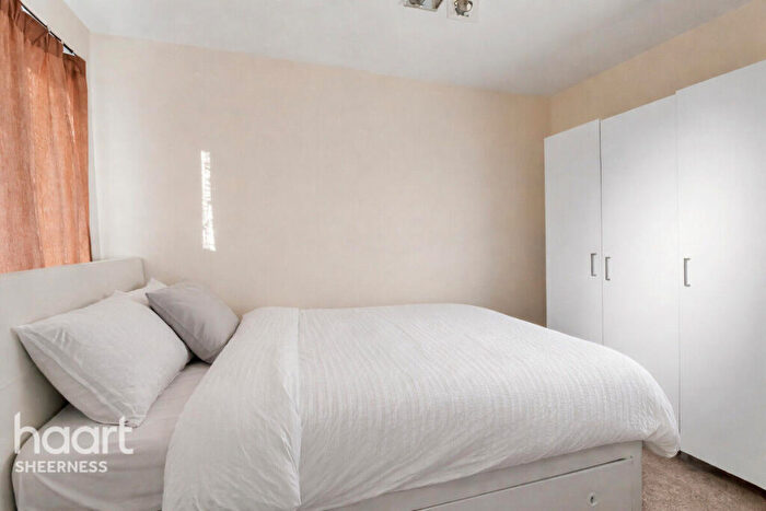 1 Bedroom Flat For Sale In High Street, Sheerness, ME12