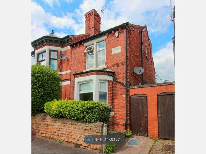 4 Bedroom Semi-Detached House To Rent In Wood Lane, Hucknall, NG15