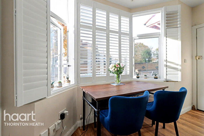 1 Bedroom Character Property For Sale In Brook Road, Thornton Heath, CR7