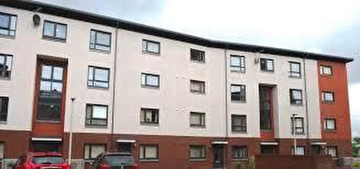 2 Bedroom Flat To Rent In Primrose Place, Alloa, Clackmannanshire, FK10
