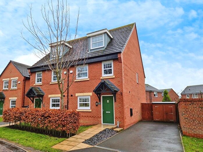 3 Bedroom Semi Detached House For Sale In Elgan Crescent, Sandbach, CW11