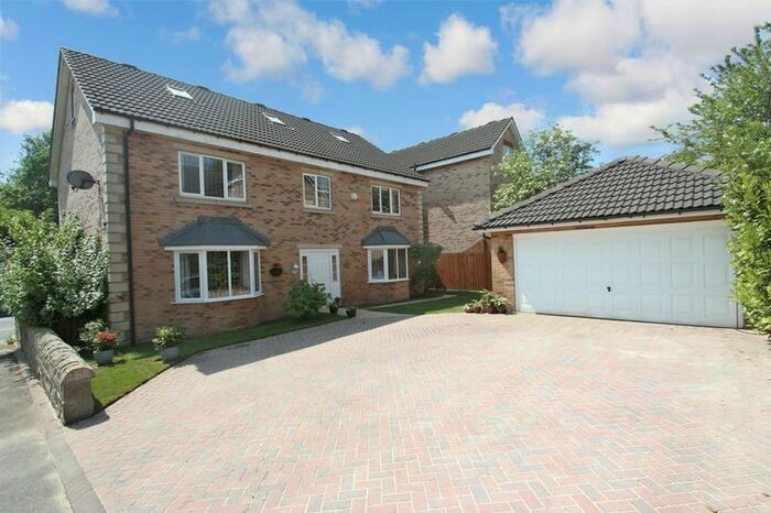 5 Bedroom Detached House For Sale In Beaufort Mews, Ackworth, Pontefract, WF7