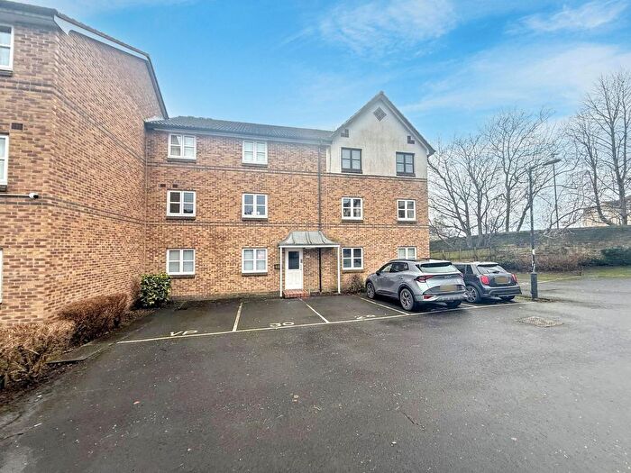 2 Bedroom Flat For Sale In Benwell Village Mews, Newcastle Upon Tyne, NE15