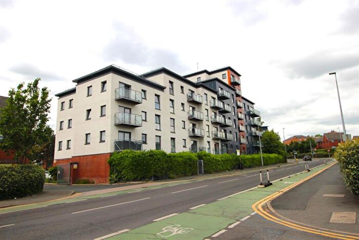 2 Bedroom Flat For Sale In The Quadrant, Camp Street, Salford, M7