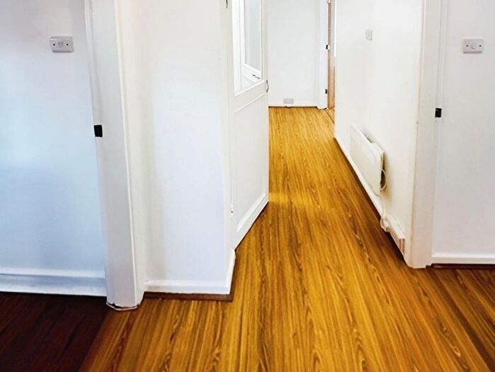 2 Bedroom Maisonette To Rent In Marlpit Lane, Sutton Coldfield, B75