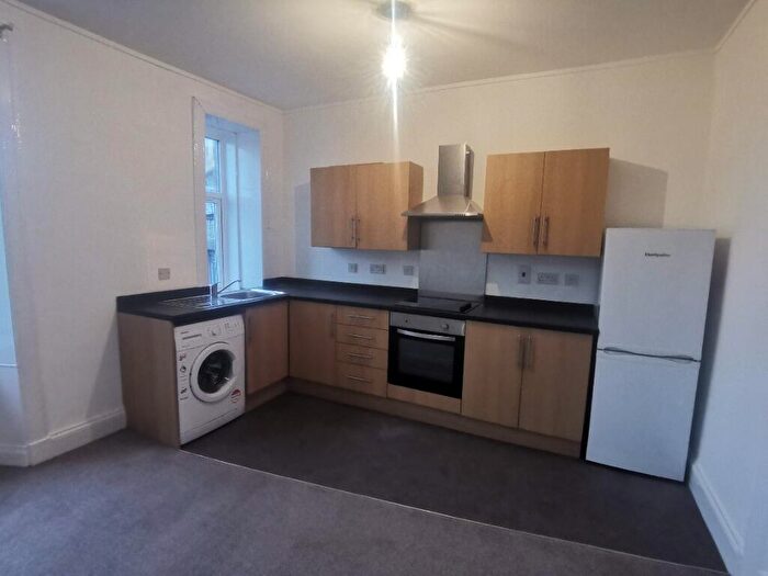 1 Bedroom Flat To Rent In Broomlands Street, Paisley, PA1