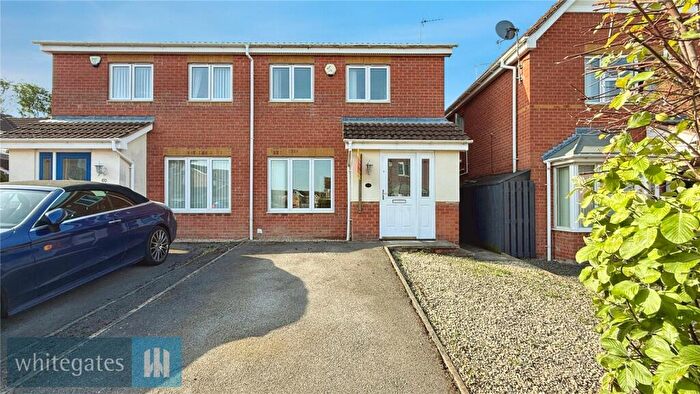 3 Bedroom Semi-Detached House For Sale In Ruston Drive, Royston, Barnsley, S71