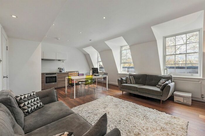 2 Bedroom Flat To Rent In Westbourne Terrace, London, W2