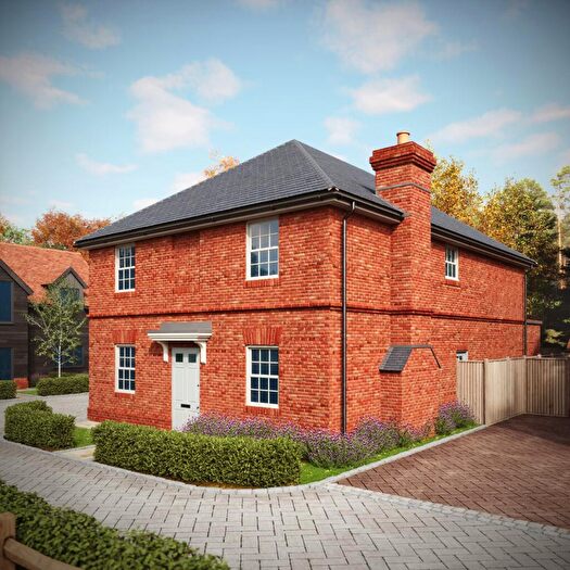 3 Bedroom Detached House For Sale In Charter Fields, Farnham Road, Odiham, Hook, RG29
