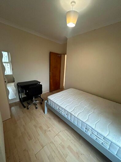 4 Bedroom Terraced House To Rent In Fitzroy Street, Cardiff(City), CF24