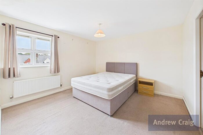 3 Bedroom Apartment For Sale In Louise House, Sunderland, SR2