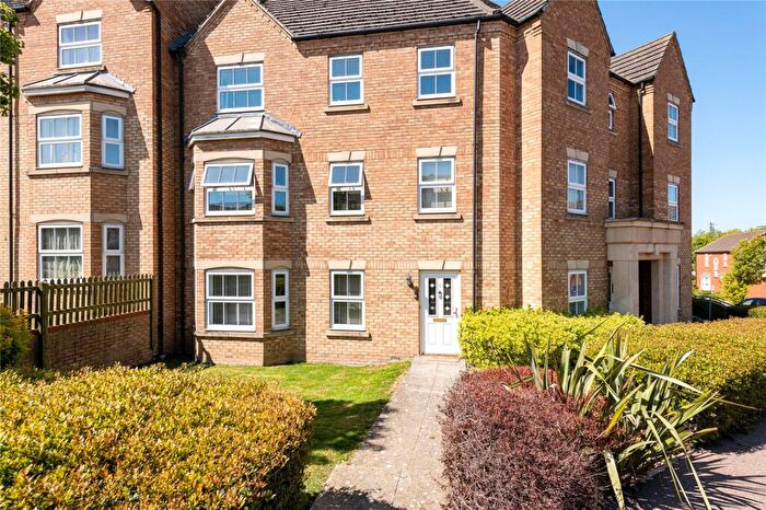 2 Bedroom Garage / Parking To Rent In Premier Way, Kemsley, Sittingbourne, Kent, ME10