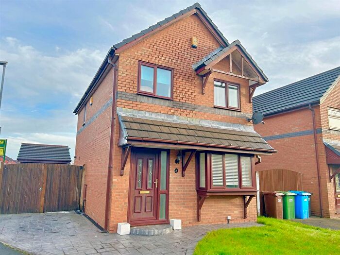 3 Bedroom Detached House For Sale In Bexhill Drive, Leigh, WN7