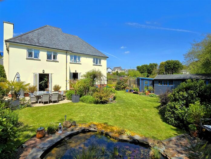 4 Bedroom Detached House For Sale In The Crescent, Langtree, Torrington, Devon, EX38
