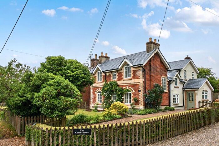 4 Bedroom Detached House To Rent In Pewsey, SN9