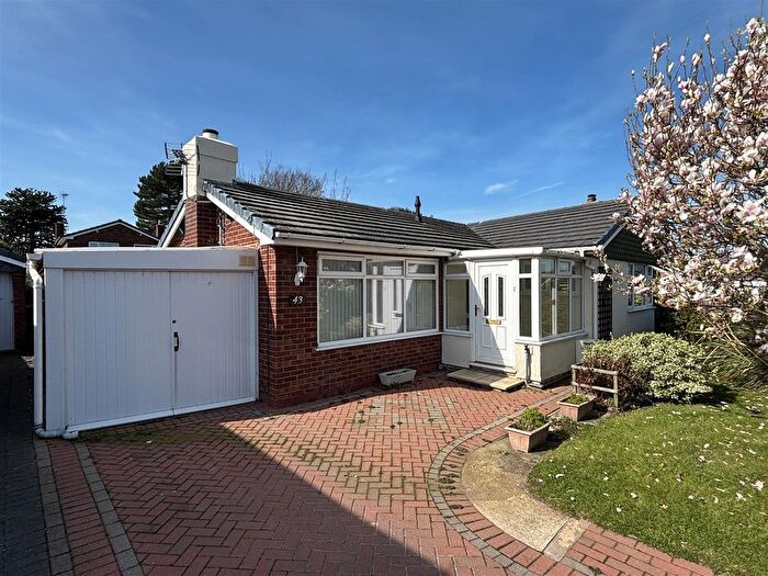 2 Bedroom Detached Bungalow For Sale In Kinmel Avenue, Abergele, LL22