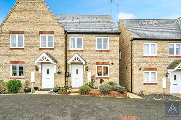 2 Bedroom Semi-Detached House For Sale In Edmund Lane, Tingewick, Buckingham, MK18