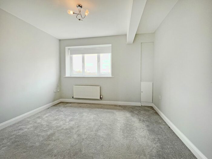 2 Bedroom Flat For Sale In Slake Terrace, Hartlepool, TS24