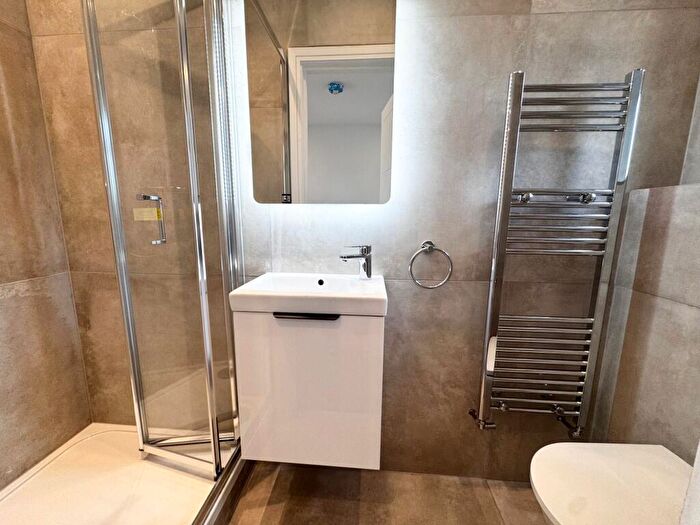 1 Bedroom Flat To Rent In Carlton Road, Bournemouth, BH1