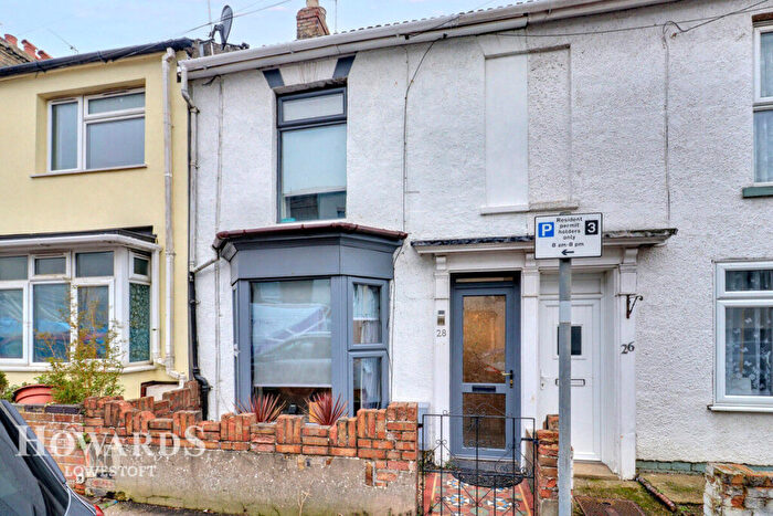 3 Bedroom Terraced House For Sale In Haward Street, Lowestoft, NR32