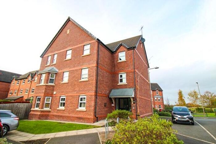 2 Bedroom House For Sale In Collingwood Close, Hazel Grove, Stockport, SK7