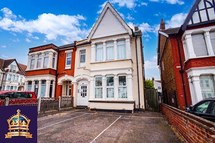 1 Bedroom Apartment To Rent In Meteor Road, Westcliff-On-Sea, SS0